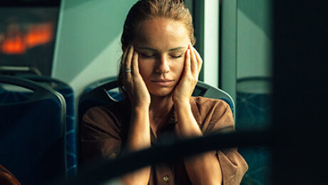 jak-przygotowac-sie-na-podroz-busem-jesli-masz-chorobe lokomocyjna-mikebus Jak przygotować się na podróż busem, jeśli masz chorobę lokomocyjną? Busy Anglia Polska z MikeBus