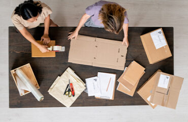 Jakie wymiary paczki do Anglii są najbardziej opłacalne dla nadawcy? Przewóz paczki do Anglii z Mike Bus